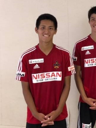 Fc Familia Fc Familiaは 幼児 小学生 中学生 社会人と活動しているサッカーチームです ページ 3